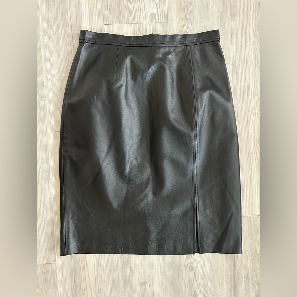 Tower Hill collection Women Size 12 Tall SKIRT 100%Leather vintage lined